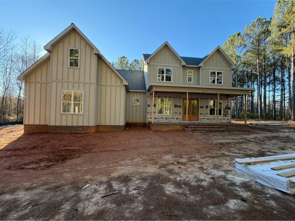 luxury-custom-framed-home-contractor-benson
